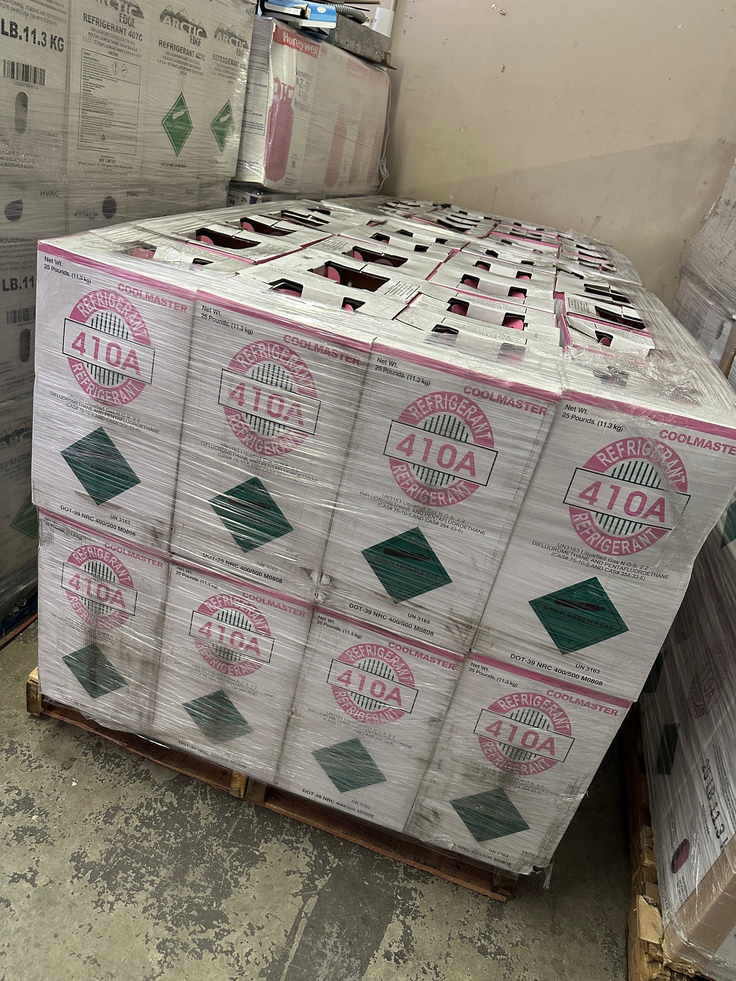 R410A Refrigerant 40 Jugs x 25lb Cylinders Brand New Pallet FREE FREIGHT! - Premium from Refrigerants Center - Just $11900! Shop now at Refrigerants Center